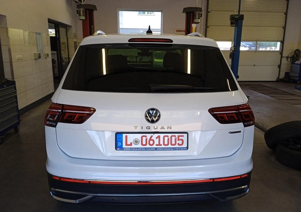 Volkswagen Tiguan cena 112000 przebieg: 25000, rok produkcji 2022 z Pobiedziska małe 781